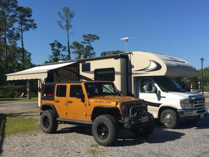 31337820_1739269212807676_3127202341468504064_n